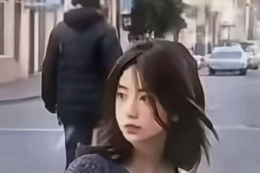 何润东刚翻红黑历史被扒恶心一幕发生这是有人眼红了? 何润东刚翻红黑历史被扒恶心一幕发生这是有人眼红了?