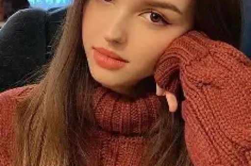 李小璐:塌房10年终于后悔了 李小璐:塌房10年终于后悔了