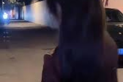 又是婚内出轨？男明星和女演员车内缠绵公共场合出双入对不避讳