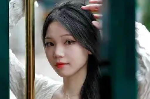 五部塌房逆袭神作：从娱乐圈弃子到文娱巨星的绝地反击之路！
